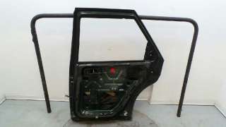 Recambio de puerta trasera derecha para ford escort berlina/turnier 1990- referencia OEM IAM  24752 