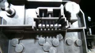 Recambio de piloto trasero derecho para renault megane i fase 2 berlina (ba0) 1999-2002 1.9 d authentique referencia OEM IAM 770 2