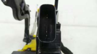 Recambio de cerradura puerta delantera derecha para kia cee´d 2012-2018 drive referencia OEM IAM 81320A2110 81320A2110 81320A211