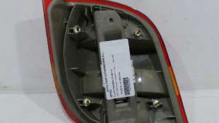 Recambio de piloto trasero derecho para ford fiesta berl./courier 1988-1997 1.1 cat referencia OEM IAM 7070864 7070864  2