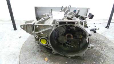 Recambio de caja cambios para mitsubishi grandis (na0w) 2004-2010 2.0 di-d inform referencia OEM IAM 2500A177 FZG6TD 