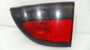 Recambio de piloto trasero derecho para renault megane i berlina hatchback (ba0) 1995-1999 1.6e rn referencia OEM IAM 7701042633