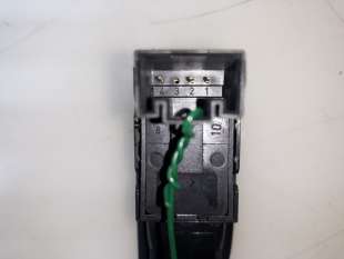 Recambio de mando elevalunas trasero izquierdo para volkswagen golf vi (5k1) 2008-2012 gti referencia OEM IAM 5K4868345 5K486834 2