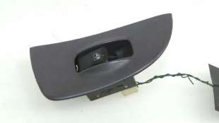 Recambio de mando elevalunas trasero izquierdo para hyundai elantra (xd) 2000-2008 1.6 comfort (5-ptas.) referencia OEM IAM 621W 2