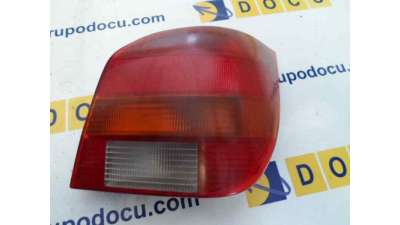 Recambio de piloto trasero derecho para ford fiesta berlina 1995-1999 quarz referencia OEM IAM 7070864 7070864 