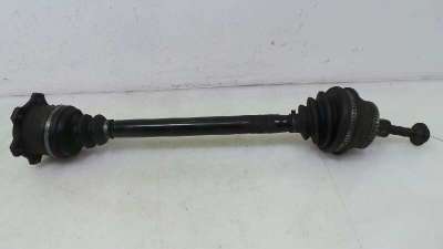 Recambio de transmision delantera izquierda para audi a4 berlina (b5) 1994-1999 2.5 v6 24v tdi referencia OEM IAM 8D0407271 8D04