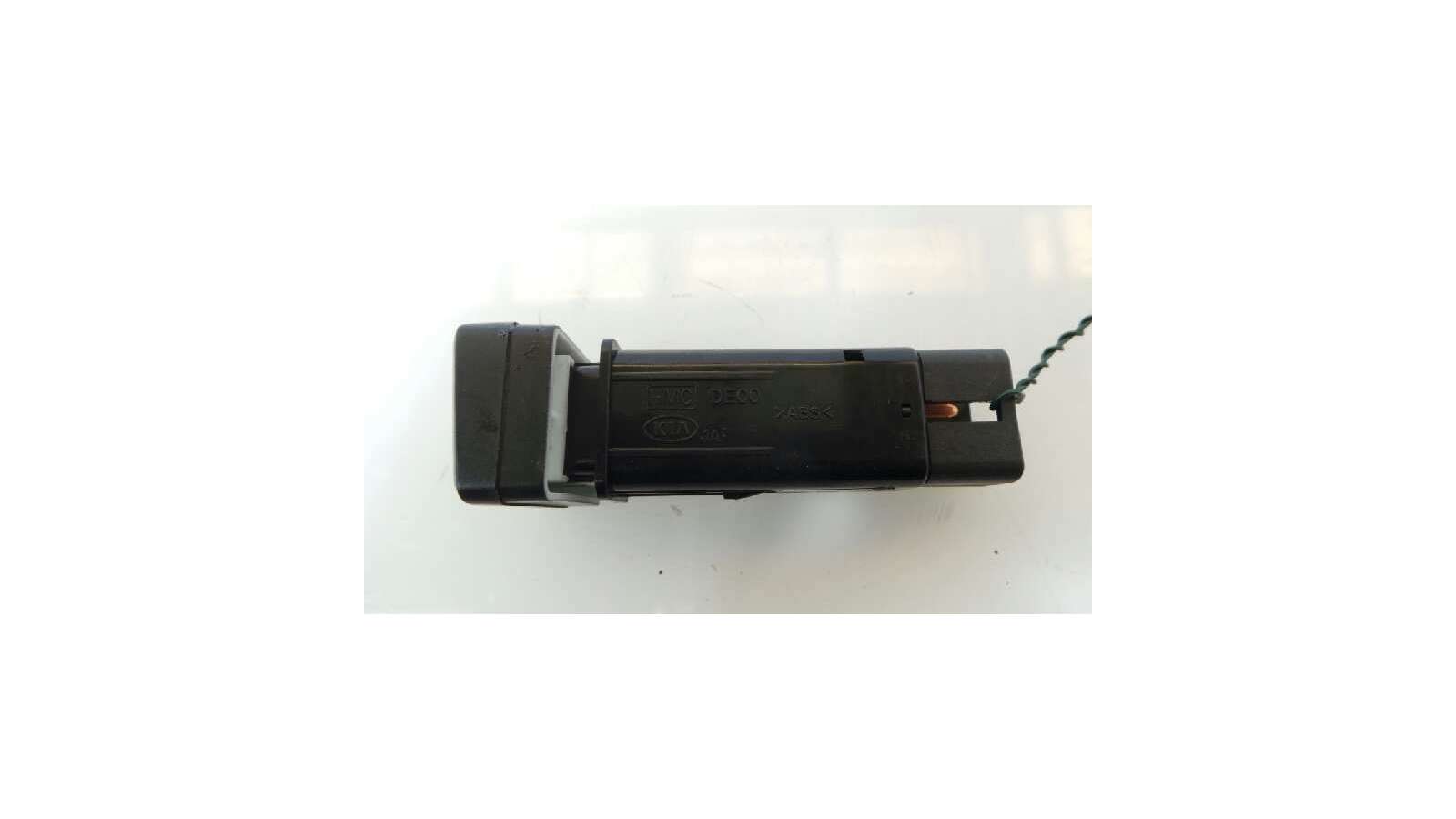 Recambio de interruptor para kia carens 2002-2006 2.0 crdi ex monovolumen referencia OEM IAM 21002 21002  Recambio de interruptor para kia carens 2002-2006 2.0 crdi ex monovolumen referencia OEM IAM 21002 21002