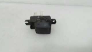 Recambio de mando elevalunas trasero derecho para nissan almera (n16/e) 2000-2006 acenta referencia OEM IAM 254110V000 254110V00