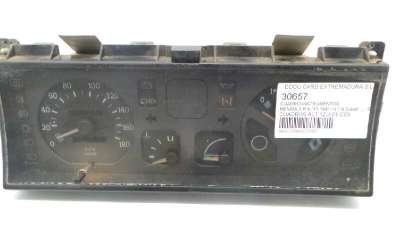 Recambio de cuadro instrumentos para renault 9 1981- 1.6 diesel referencia OEM IAM  30657 