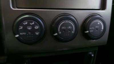 Recambio de mando climatizador para nissan x-trail (t30) 2001-2007 comfort referencia OEM IAM 27500EQ410 27500EQ410 
