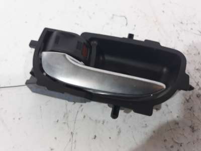 Recambio de maneta interior trasera izquierda para toyota yaris 2014-2017 hsd active referencia OEM IAM 692060D28 692060D28 