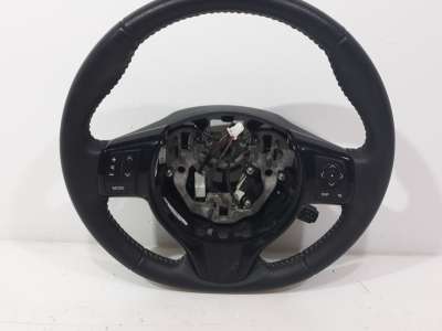 Recambio de volante para toyota yaris 2014-2017 hsd active referencia OEM IAM 45100OD 45100OD 