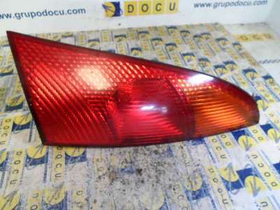 Recambio de piloto trasero izquierdo para ford focus berlina (cak) 1998-2004 ambiente referencia OEM IAM 1214223 1214223 