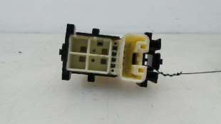 Recambio de mando elevalunas trasero izquierdo para toyota yaris 2011-2014 active referencia OEM IAM 8292030 8292030  2