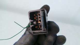 Recambio de mando elevalunas trasero derecho para kia sorento 2002-2010 2.5 crdi cat referencia OEM IAM 935803E100GW 935803E100G 2