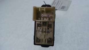 Recambio de mando elevalunas trasero derecho para kia cerato 2004-2007 1.5 lx crdi berlina (4-ptas.) referencia OEM IAM 621W0362 2