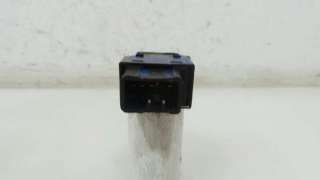 Recambio de mando elevalunas delantero derecho para kia carens 2002-2006 2.0 crdi referencia OEM IAM 0K2FA66360 0K2FA66360 
