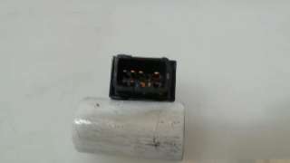Recambio de mando elevalunas trasero izquierdo para kia carens 2002-2006 2.0 crdi referencia OEM IAM 0K2FA66370 0K2FA66370 
