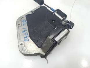 Recambio de cerradura puerta trasera derecha para lexus rx 2005-2010 400h referencia OEM IAM 6905060070 6905060070  2
