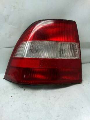 Recambio de piloto trasero derecho para opel vectra b berlina 1995-2002 básico (1999) referencia OEM IAM 6223160 90568047 905680