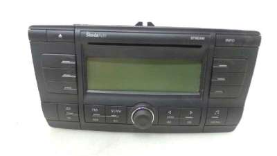 Recambio de sistema audio / radio cd para skoda octavia berlina (1z3) 2004-2010 elegance referencia OEM IAM 1Z0035161B 1Z0035161