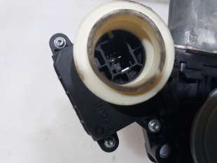 Recambio de elevalunas delantero derecho para toyota avensis touring sports 2015-2018 business advance referencia OEM IAM 698100 2