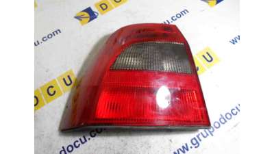 Recambio de piloto trasero izquierdo para opel vectra b berlina 1995-2002 centenial referencia OEM IAM 09119527 09119527 