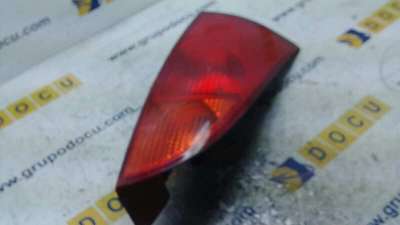 Recambio de piloto trasero derecho para ford focus berlina (cak) 1998-2004 ambiente referencia OEM IAM 1214226 1214226 