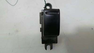 Recambio de mando elevalunas trasero derecho para nissan primera berlina (p12) 2001-2007 acenta referencia OEM IAM 25411AV600 25