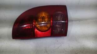 Recambio de piloto trasero derecho para renault megane i berlina hatchback (ba0) 1995-1999 1.9 dti alize referencia OEM IAM 7700