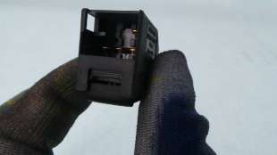 Recambio de mando elevalunas trasero derecho para volkswagen golf iv berlina (1j1) 1997-2003 highline referencia OEM IAM 3B09598 2