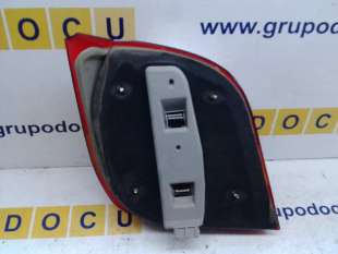 Recambio de piloto trasero derecho para ford fiesta berl./courier 1988-1997 1.3 cat referencia OEM IAM 7070864 7070864  2
