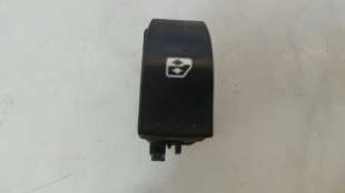 Recambio de mando elevalunas delantero derecho para renault trafic caja cerrada (ab 4.01) 2001- l1h1 caja cerrada, corto referen