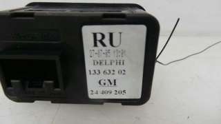 Recambio de mando elevalunas delantero izquierdo para opel meriva 2003-2008 enjoy referencia OEM IAM 13363202 13363202 