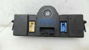 Recambio de mando climatizador para renault megane ii berlina 5p 2002-2009 dynamique referencia OEM IAM 8200413906 8200413906  2
