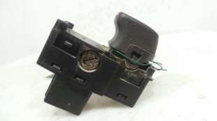 Recambio de mando elevalunas trasero derecho para volvo v70 familiar 2000-2009 2.4 (125kw) referencia OEM IAM 947227502W104 9472 2