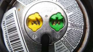 Recambio de airbag delantero izquierdo para opel corsa d 2006-2015 cmon referencia OEM IAM 13235770 13235770 