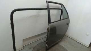 Recambio de puerta trasera izquierda para kia carens (un) 2006-2011 emotion referencia OEM IAM 770031D010 770031D010 