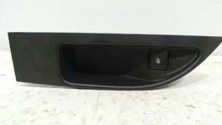 Recambio de mando elevalunas trasero izquierdo para opel astra j lim. 2009-2015 excellence referencia OEM IAM 13301888 13301888 