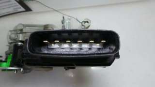 Recambio de cerradura puerta delantera izquierda para kia carens (un) 2006-2011 emotion referencia OEM IAM 813101D010 813101D010