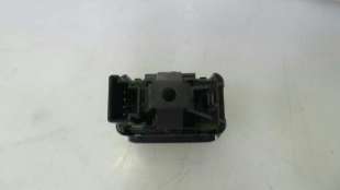 Recambio de mando elevalunas delantero derecho para infiniti q30 2015- 1.5 diesel cat referencia OEM IAM A2049058102 A2049058102 2