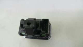 Recambio de mando elevalunas trasero derecho para infiniti q30 2015- 1.5 diesel cat referencia OEM IAM A2049058102 A2049058102 