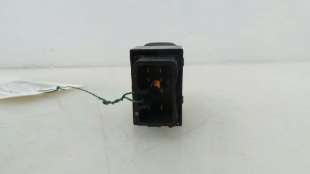 Recambio de mando elevalunas trasero derecho para kia carens 2002-2006 2.0 crdi ex monovolumen referencia OEM IAM  0K2FB66380  2