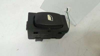 Recambio de mando elevalunas trasero derecho para peugeot 307 (s1) 2001-2005 xs referencia OEM IAM 96360166XT 96360166XT 