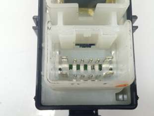 Recambio de mando elevalunas trasero izquierdo para lexus rx 2005-2010 400h referencia OEM IAM 8403048070 8403048070  2