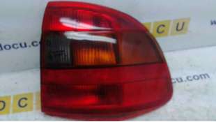 Recambio de piloto trasero derecho para opel astra f berlina 1991-1998 gl referencia OEM IAM 1222008 90442022 90442022
