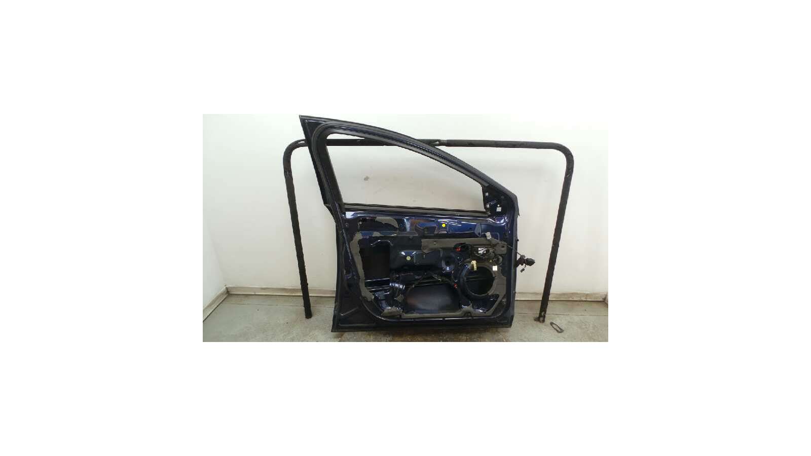 Recambio de puerta delantera izquierda para ford mondeo ber. (ca2) 2007-2015 ghia referencia OEM IAM 1778162 1778162  Recambio de puerta delantera izquierda para ford mondeo ber. (ca2) 2007-2015 ghia referencia OEM IAM 1778162 1778162