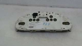Recambio de cuadro instrumentos para chrysler voyager (rg) 2001-2008 2.5 crd grand voyager limited referencia OEM IAM R825AF R82
