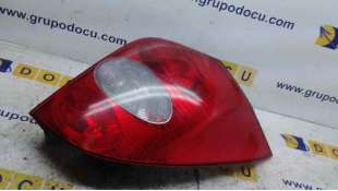 Recambio de piloto trasero derecho para renault laguna ii grandtour (kg0) 2001-2007 privilege referencia OEM IAM 8200703489 8200