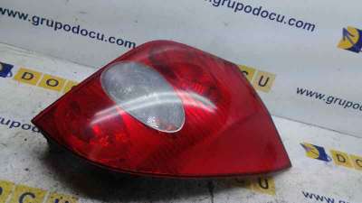 Recambio de piloto trasero derecho para renault laguna ii grandtour (kg0) 2001-2007 privilege referencia OEM IAM 8200703489 8200
